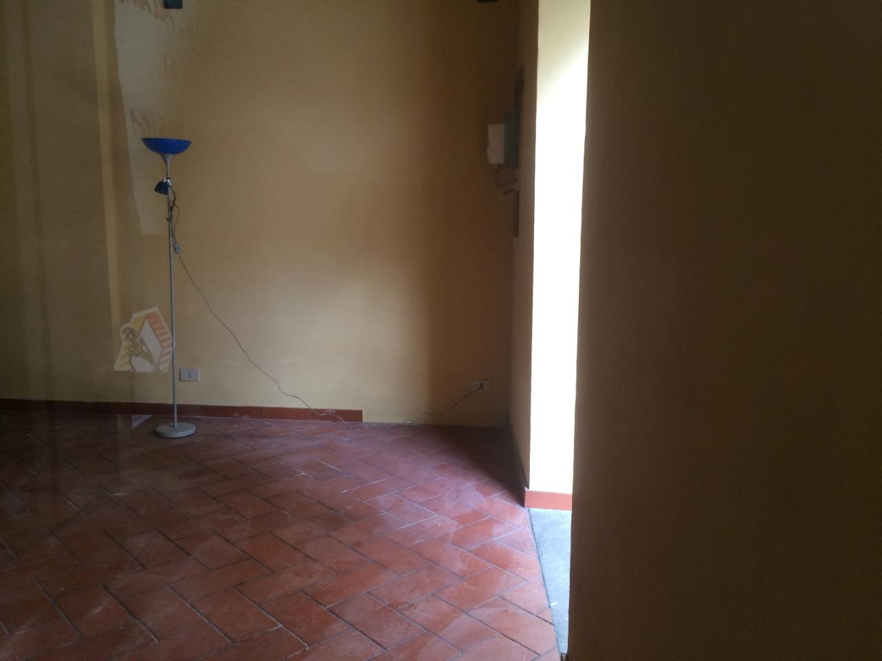 Esercizio commerciale in Borgo Stretto, Pisa, {3} - Foto 2