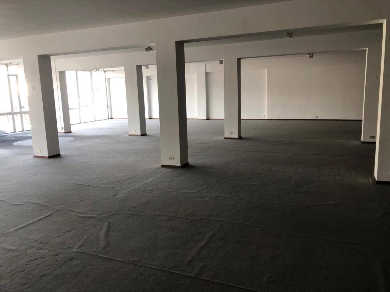 Esercizio commerciale in Via Tosco Romagnola 1, Cascina, {3} - Planimetria 1
