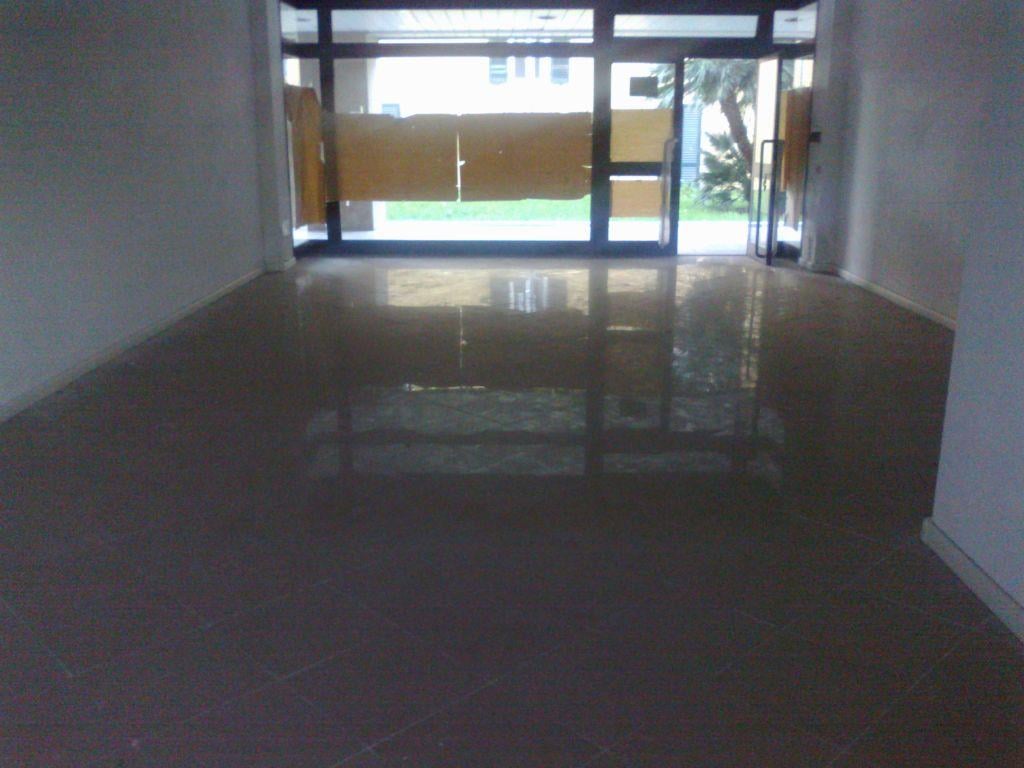 Esercizio commerciale in Via di Gello, Pisa, {3} - Foto 2