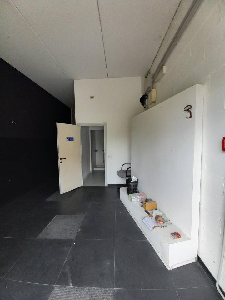 Esercizio commerciale in Via Scornigiana, Pisa, {3} - Foto 1