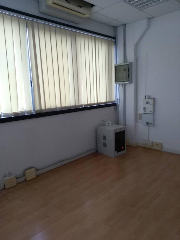 Esercizio commerciale in Via Sterpulino 18, Pisa, {3} - Foto 1