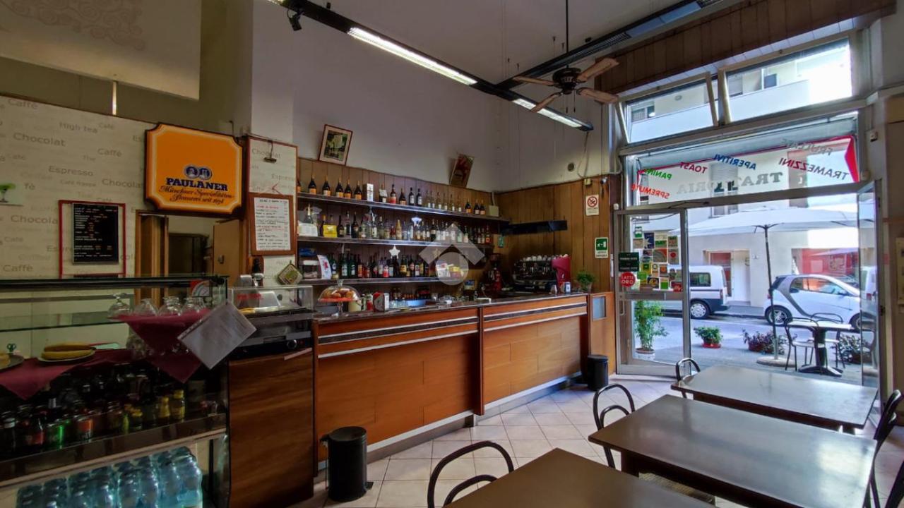 Negozio in Via Pierino Pesce 6, Genova - Foto 1