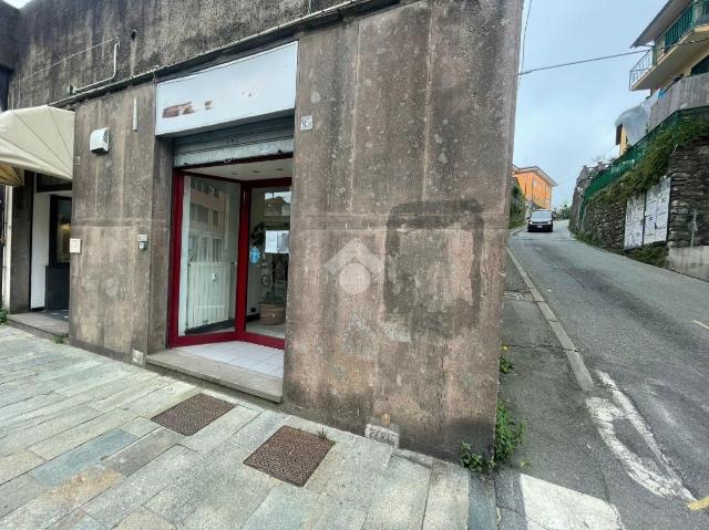 Negozio in Via Vittorio Veneto 145, Busalla - Foto 1