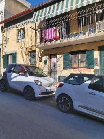 Zweizimmerwohnung in Via Grattoni 36, Messina - Foto 1