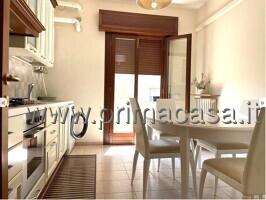 4-room flat in Via Giuseppe Garibaldi 52, Bovolone - Photo 1