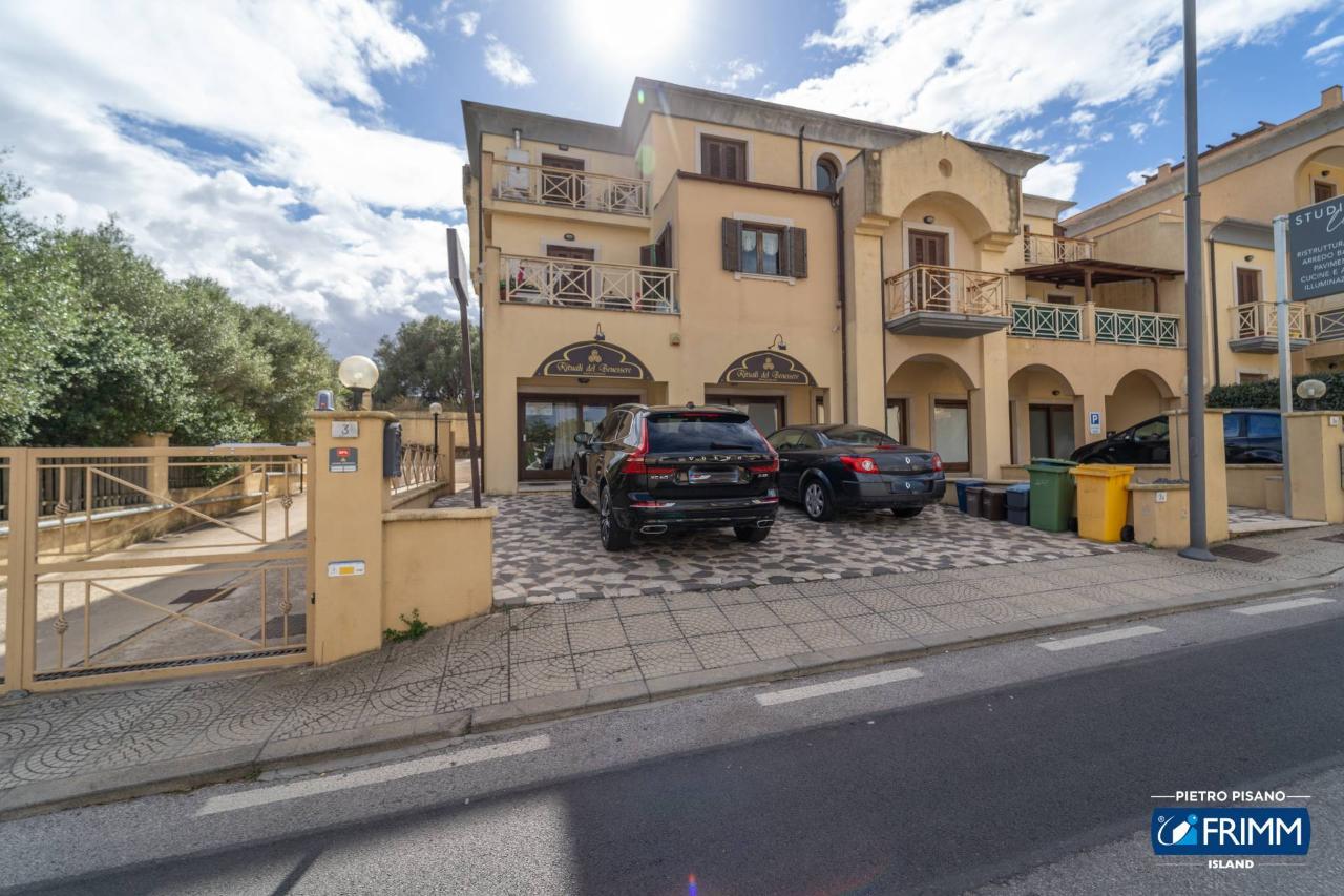 Negozio in Via Bonn 3a, Olbia - Foto 1