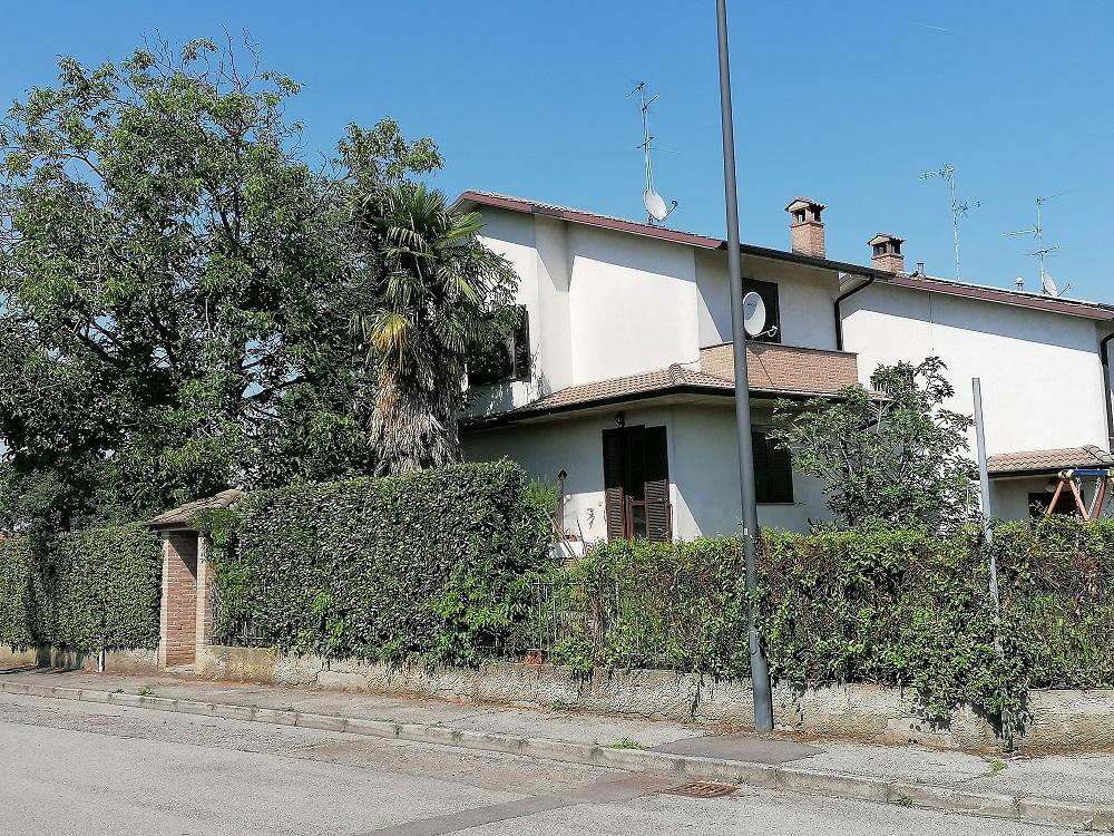 Villa a schiera in vendita a Pandino