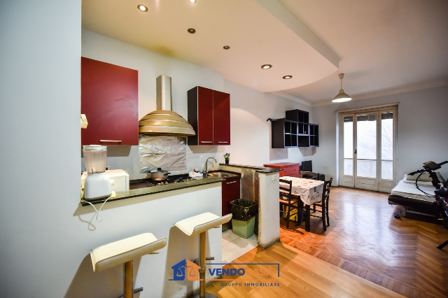 2-room flat in Via Gian Domenico Cassini 85, Torino - Photo 1