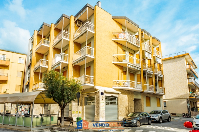 Vierzimmerwohnung in Via Imperia 5, Spotorno - Foto 1