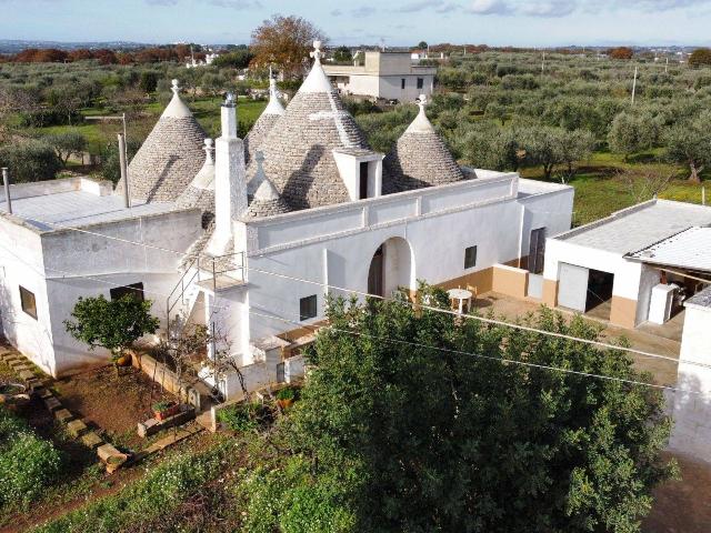 Country house or cottage in Contrada La Fica, Ostuni - Photo 1