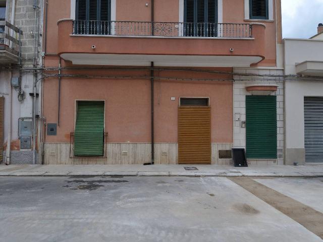 3-room flat in Via Generale Luigi Cadorna, San Vito dei Normanni - Photo 1