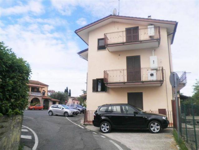 Zweizimmerwohnung in Piazza dell'Unità 7, Fiano Romano - Foto 1