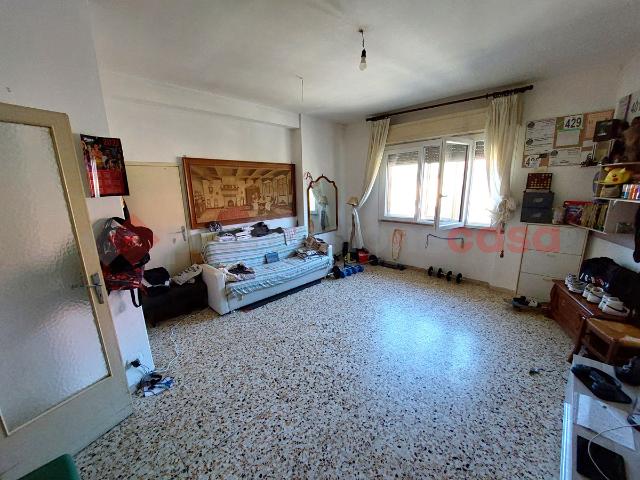 Apartament in Via Marche, Grosseto - Photo 1