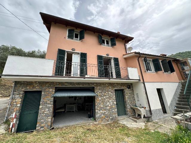 Villa in Via dei Torchi 15b, Avegno - Foto 1