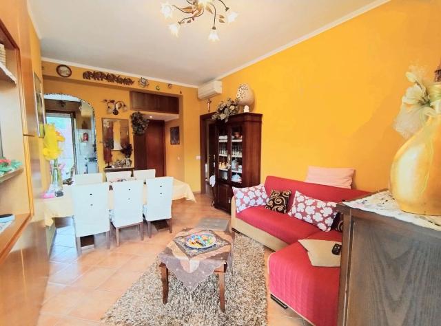 3-room flat in Via Milano 24, Santo Stefano Ticino - Photo 1