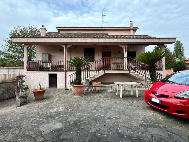 Villa in Via Orazio, Genzano di Roma - Foto 1