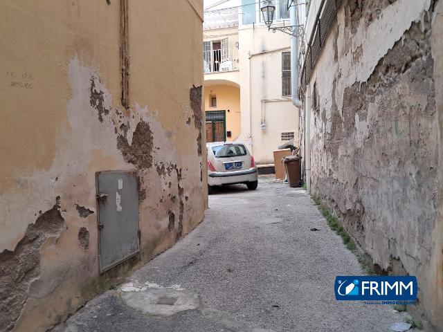 Einzimmerwohnung in Via Carlo E Luigi Giordano, Portici - Foto 1