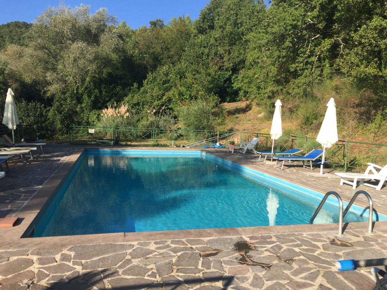 Azienda agricola in Via Fratelli Giulietti 20, Città di Castello - Foto 1