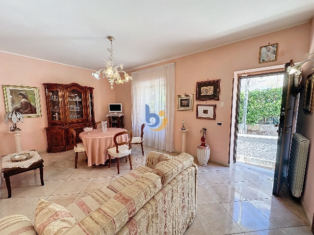 Single-family villa in Via Monte Bianco, Santa Marinella - Photo 1