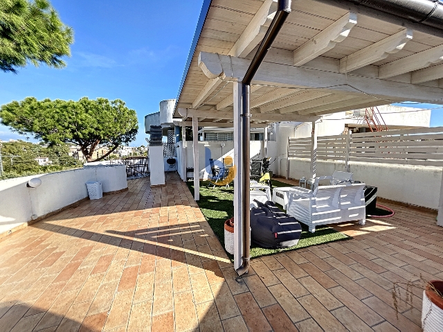 Penthouse in Via Oberdan, Santa Marinella - Foto 1