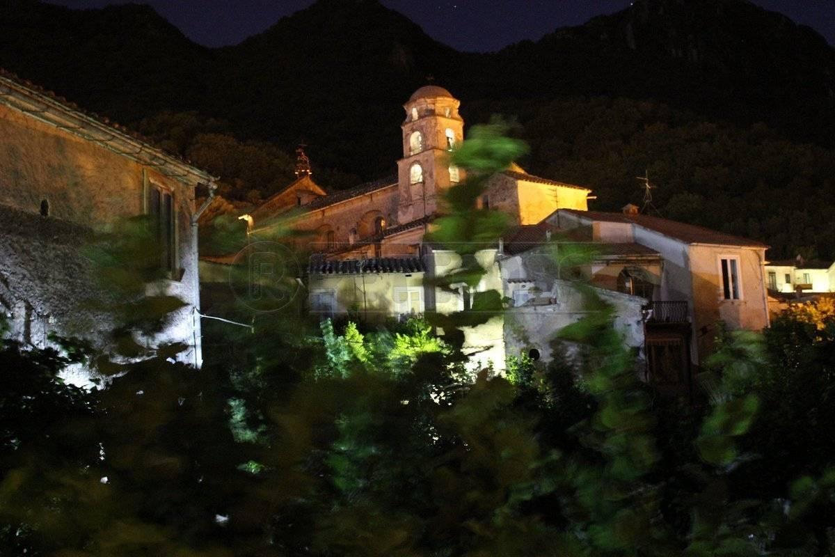 Villa a schiera in vendita a Giffoni Valle Piana