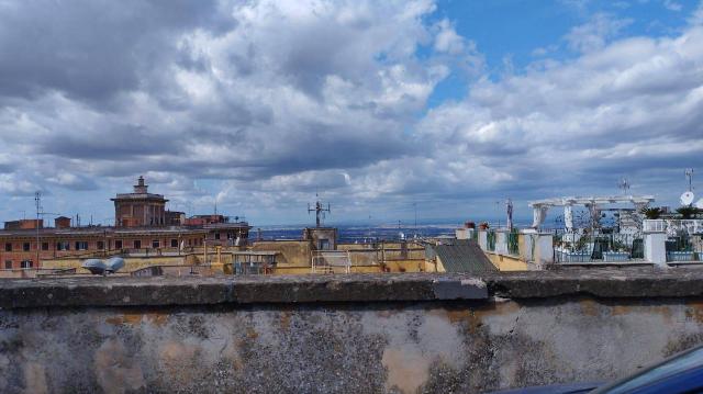 Geschäft in Piazza Giuseppe Mazzini, Frascati - Foto 1