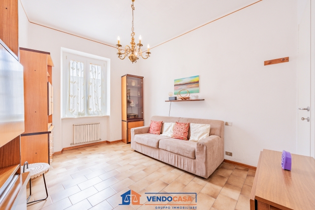 2-room flat in Via Flavio Gioia 3, Alassio - Photo 1