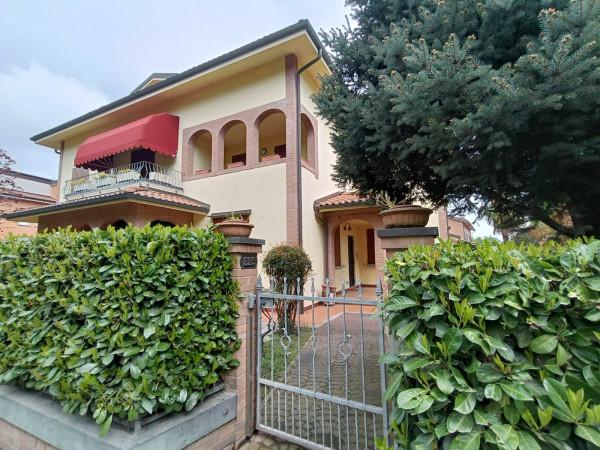 Villa bifamiliare in vendita a Castel Maggiore