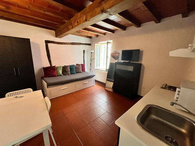 One-room flat in {3}, Borgo Naviglio 32 - Photo 1