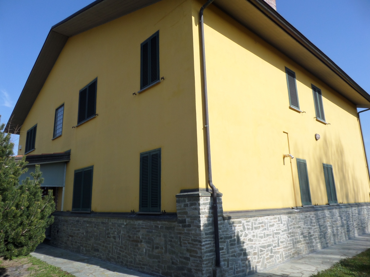 Villa bifamiliare in vendita a Borgonovo Val Tidone