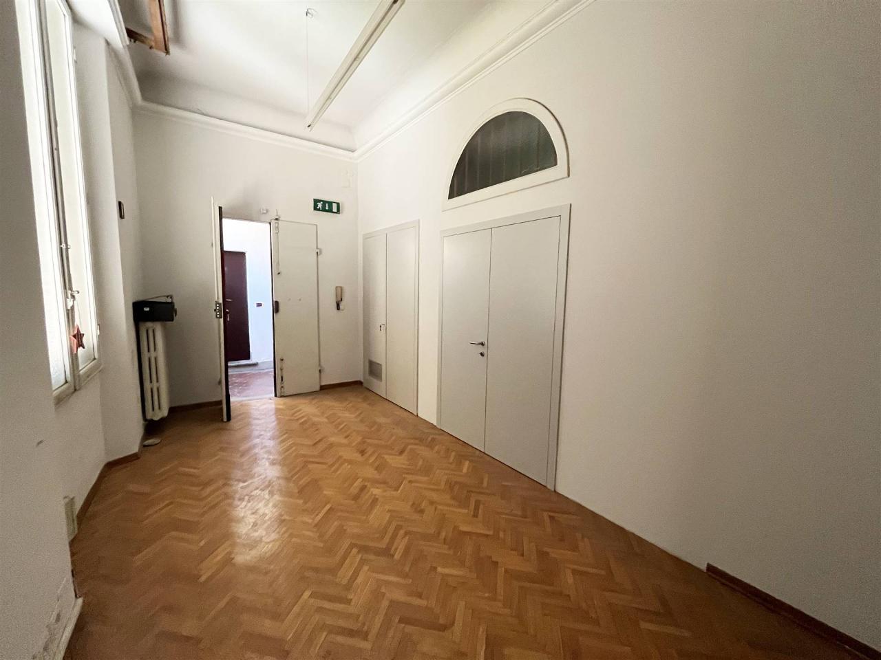 Ufficio in , Firenze, {3} - Foto 2