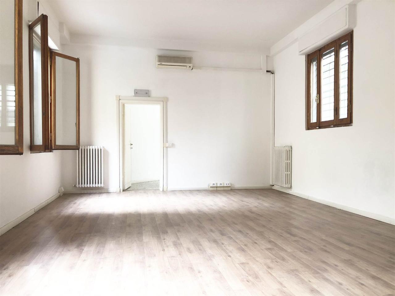 Ufficio in , Firenze, {3} - Foto 2
