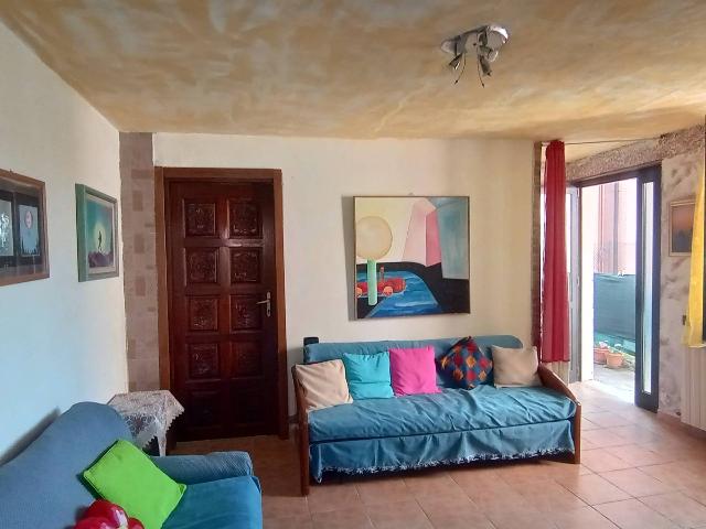 2-room flat in Via Giuseppe Grilloni 5, Appiano Gentile - Photo 1