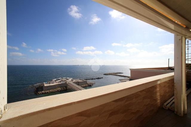 Penthouse in Viale della Vittoria, Civitavecchia - Photo 1