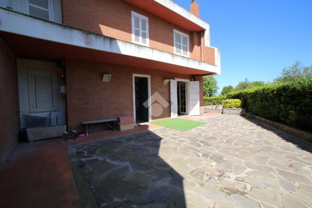 Villa a schiera in Strada di San Liborio, Civitavecchia - Foto 1