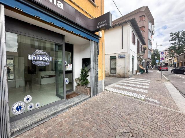 Shop in Via G. Garibaldi 140, Desio - Photo 1