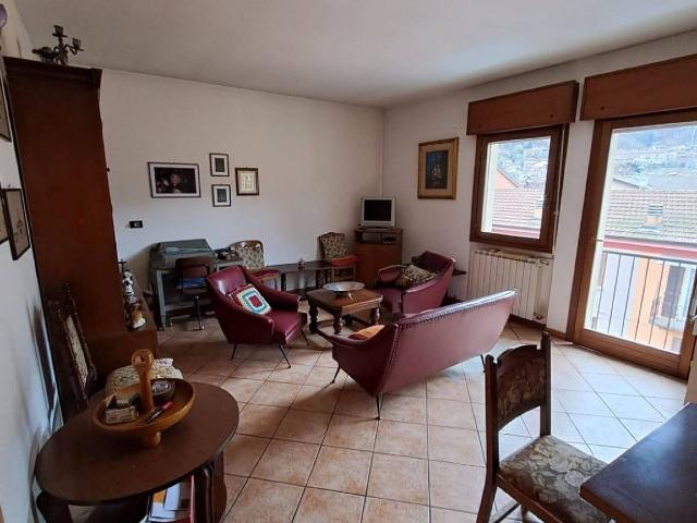 3-room flat in Piazza Giovanni Bovio, Omegna - Photo 1