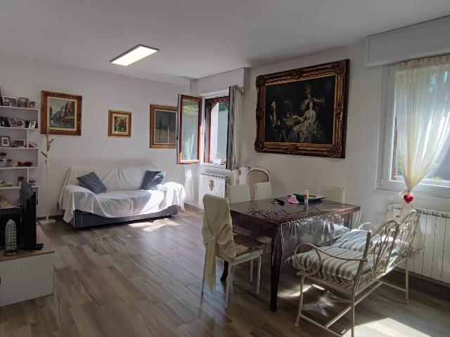 2-room flat in Via Generale Armando Diaz, Spinone al Lago - Photo 1