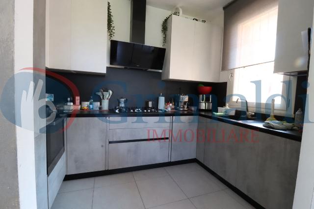 4-room flat, Santo Stefano di Magra - Photo 1