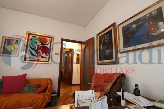 main gallery real estate image