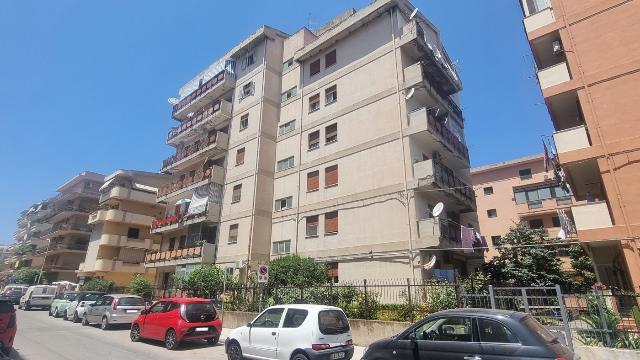 4-room flat in Via Tenente Minniti 68, Milazzo - Photo 1