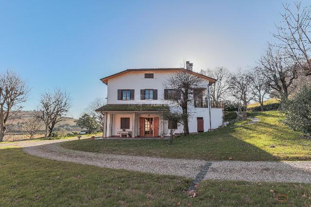 Detached house in Via Lola, Imola - Photo 1