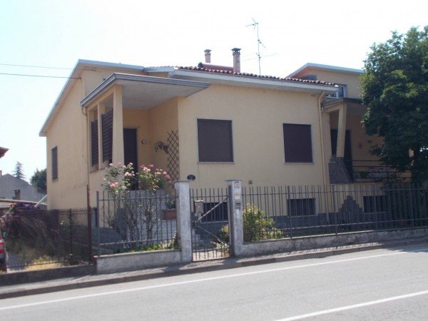 Villa in vendita a Vigevano