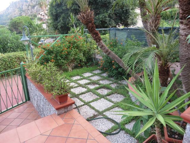 Apartament in {3}, Via Consolare Valeria 396 - Photo 1