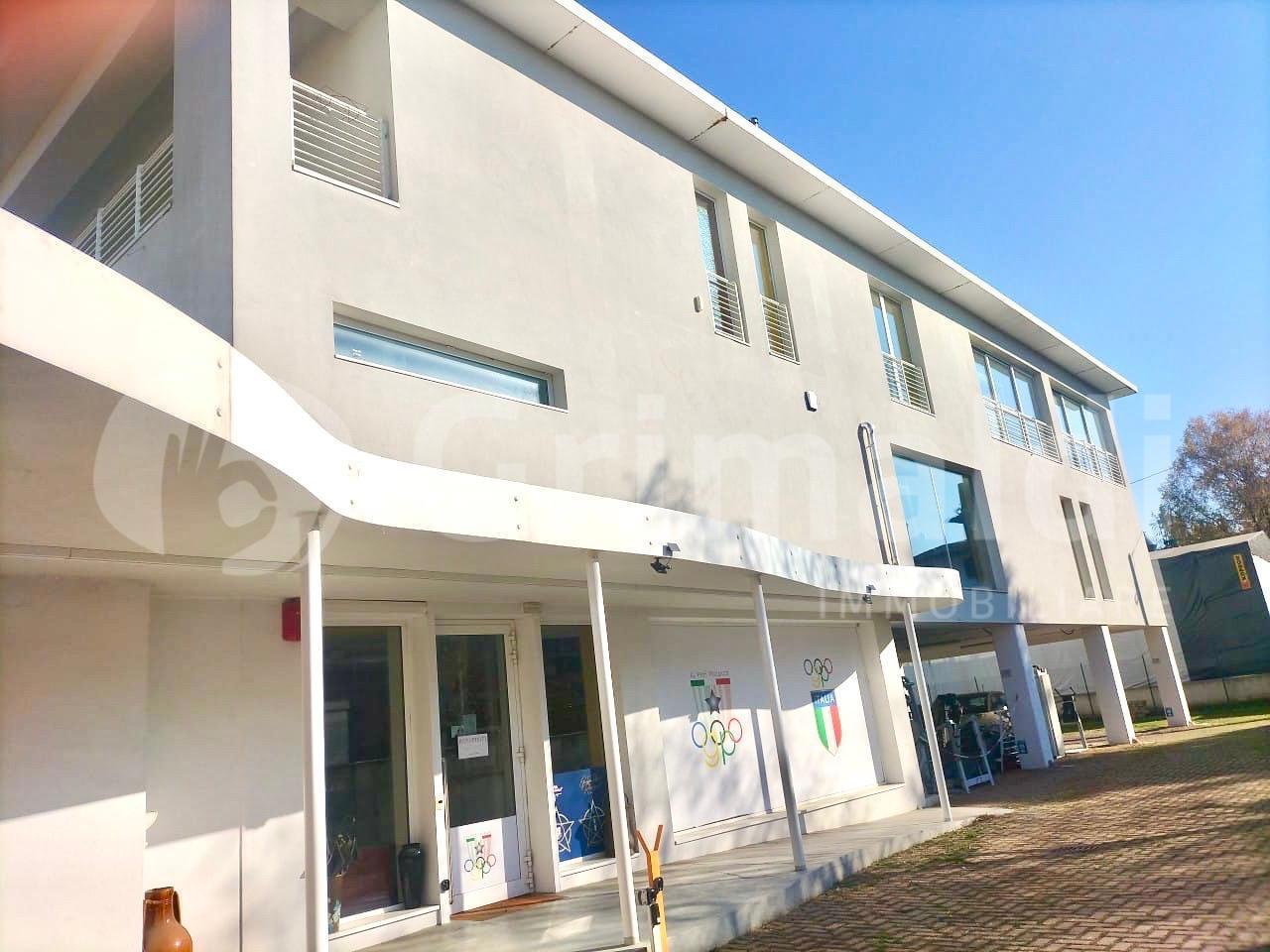 Negozio in Via Fermi  24, Lurago D'Erba, {3} - Foto 2