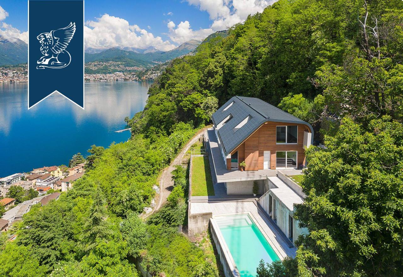 Villa in vendita a Campione D'Italia