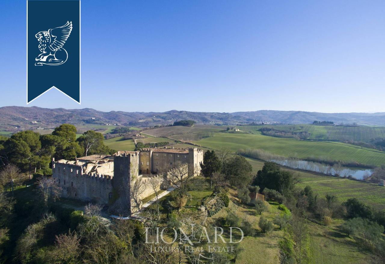 Castello in vendita a Perugia