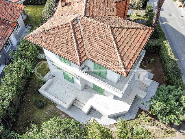 Villa in Via Giuseppe Verdi 28, Pietrasanta - Foto 1