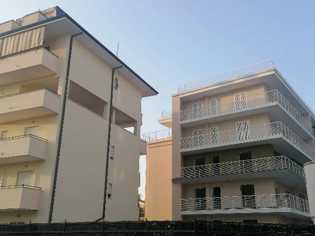 4-room flat in Via Trieste 15, San Nicola la Strada - Photo 1