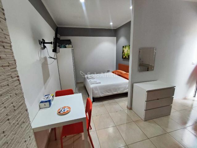 Einzimmerwohnung in Via Santa Caterina d'Alessandria, Reggio di Calabria - Foto 1